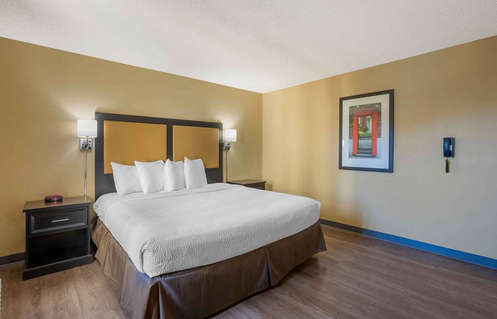 Extended Stay America Suites Orange County Anaheim Hills - photo 36