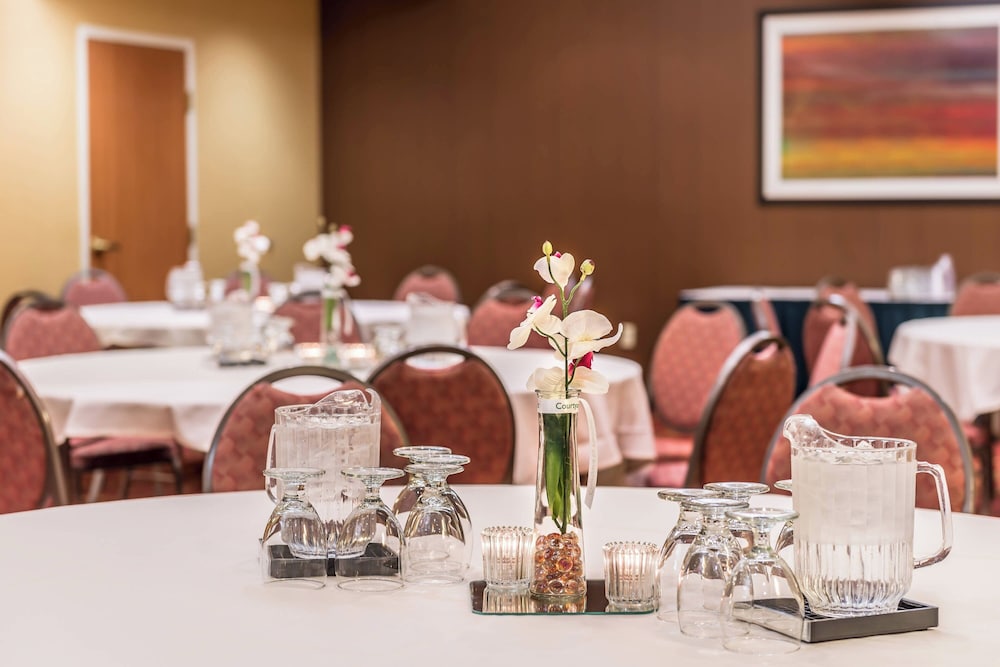 Courtyard by Marriott Sacramento Midtown - photo 41