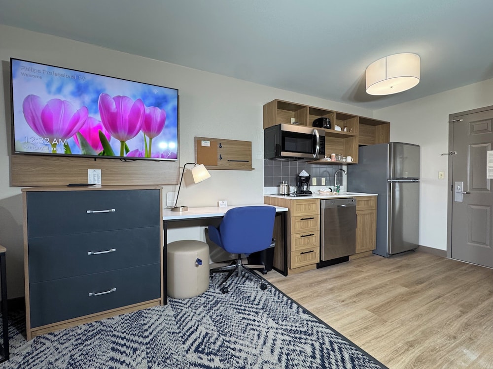Candlewood Suites Williamsport by IHG - photo 19