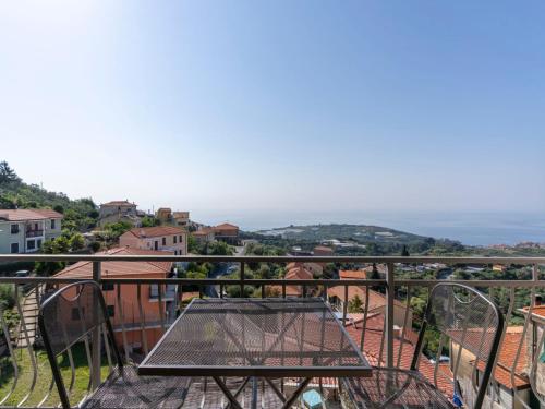 Apartment Mimosa by Interhome — 4-Star Luxury Hotel in Terzorio, Italy