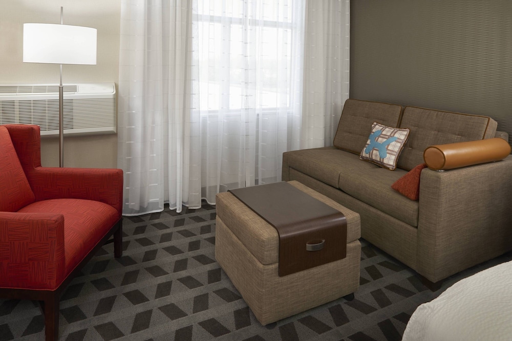 TownePlace Suites by Marriott Oshawa — Oshawa — photo 5
