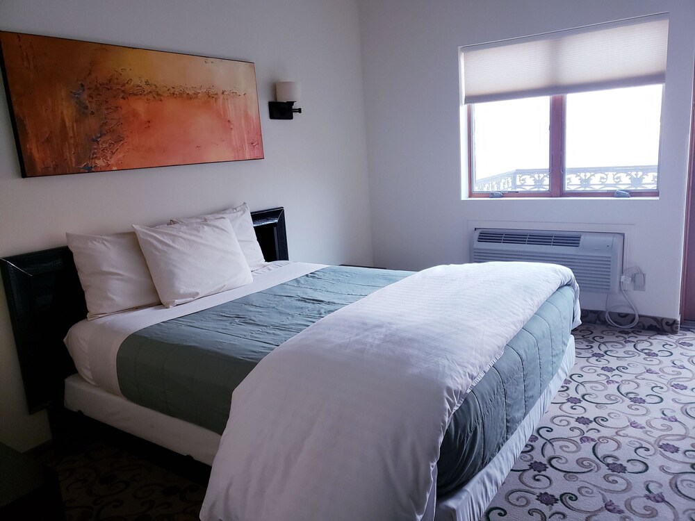 Lowell Inn - photo 96