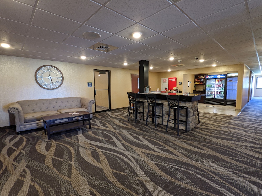 Cobblestone Inn & Suites Merrill - photo 5