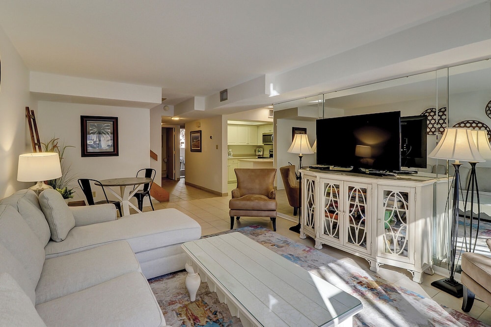 830 Ketch Court at the Sea Pines Resort - photo 7