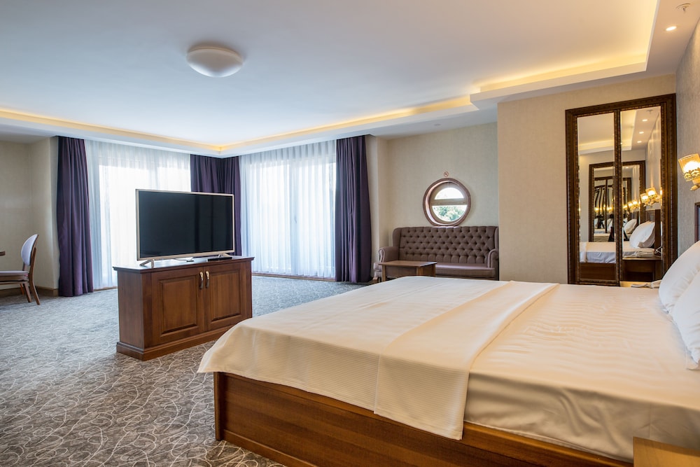 Helen Troya Hotel Geyikli — Ezine — photo 4