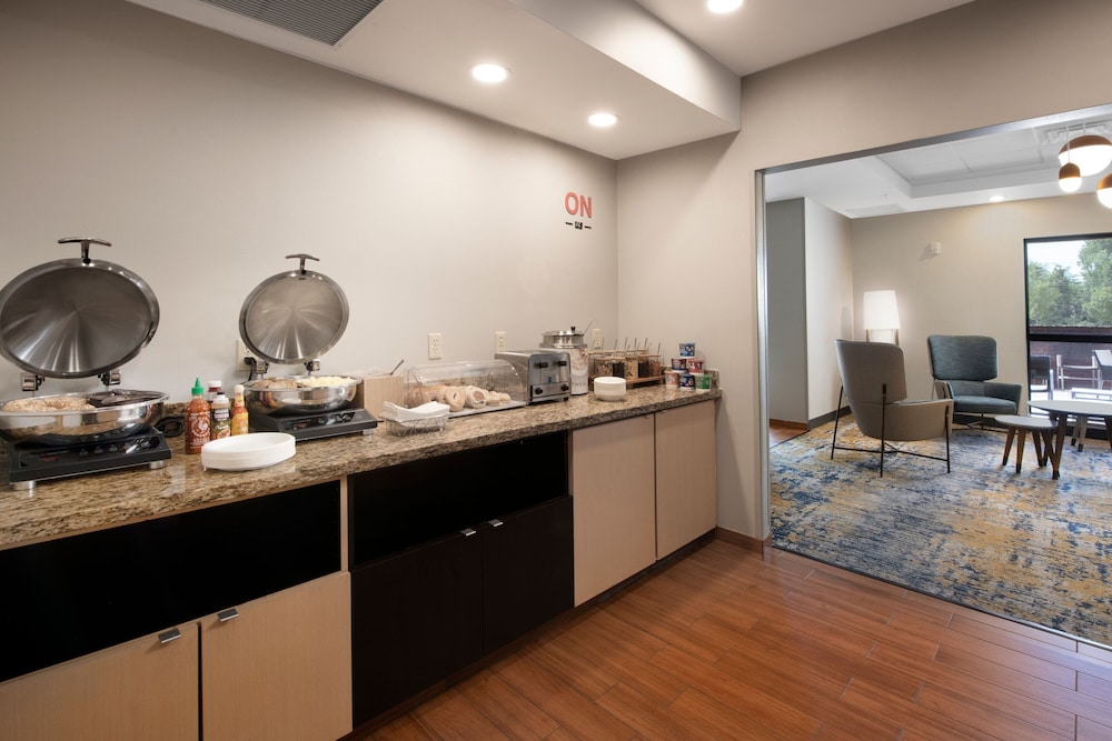 Towneplace Suites Oklahoma City Airport - photo 30