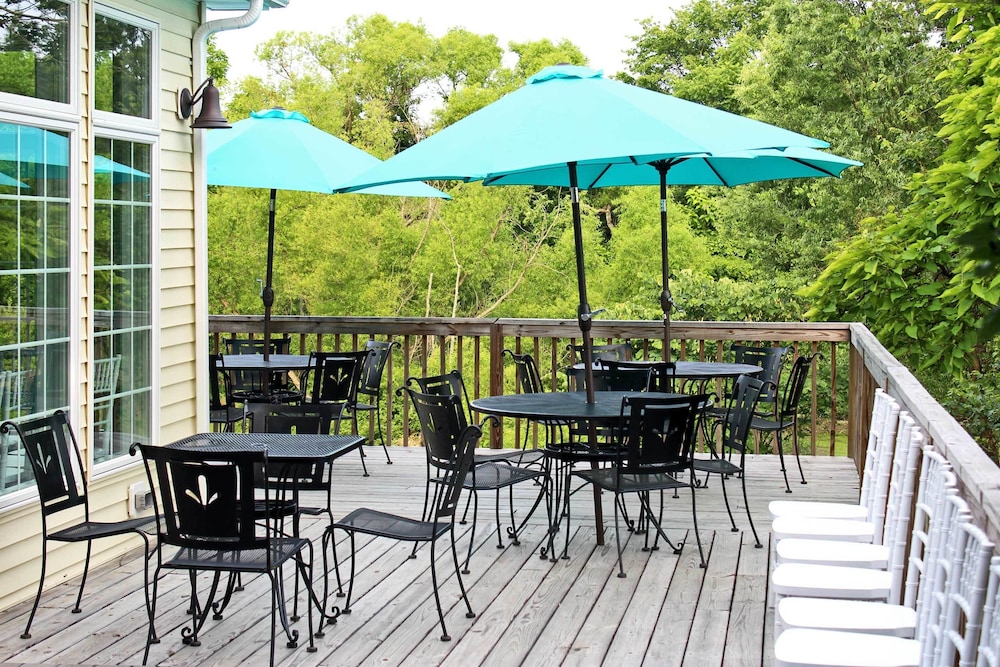 Battlefield Bed & Breakfast Inn - photo 93