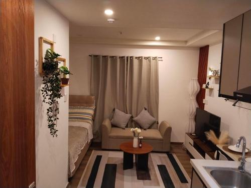 Unit 13A - carbon neutral hotel in Baguio
