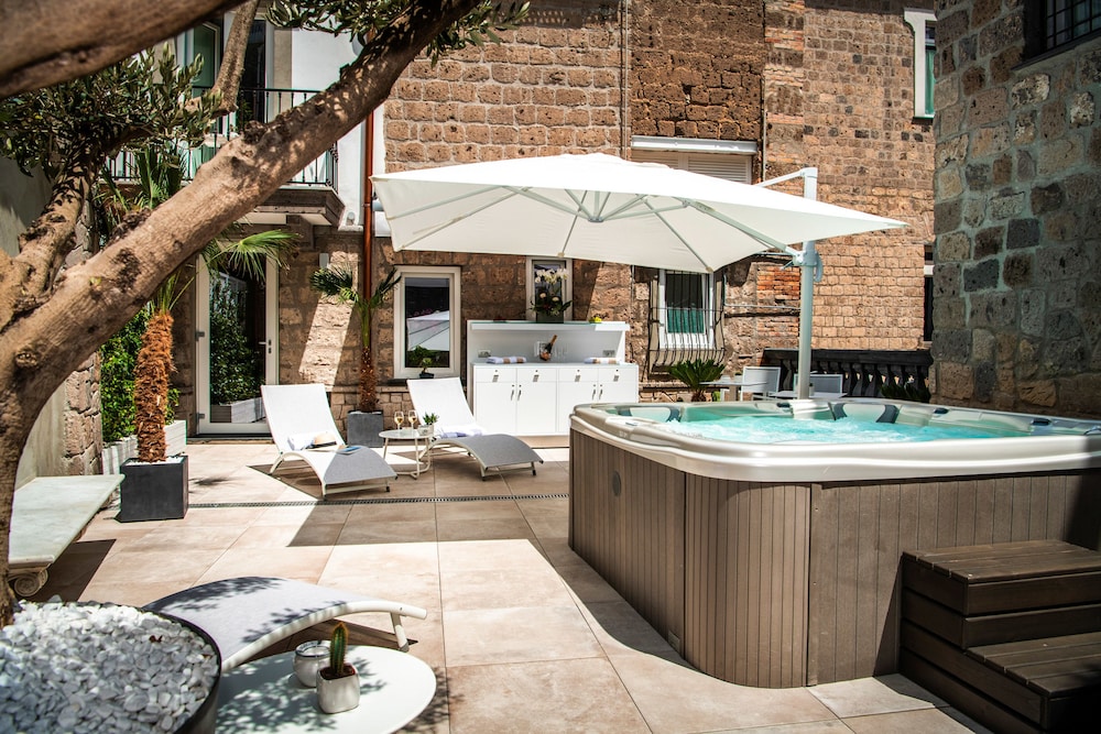 Antica Dimora Magi — 4-Star Luxury Hotel in Sorrento, Italy