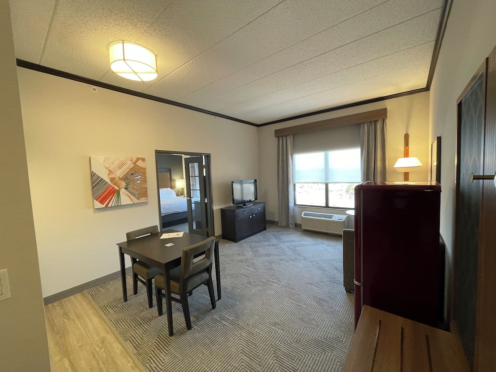 Holiday Inn Chicago Northwest Elgin by IHG - photo 24