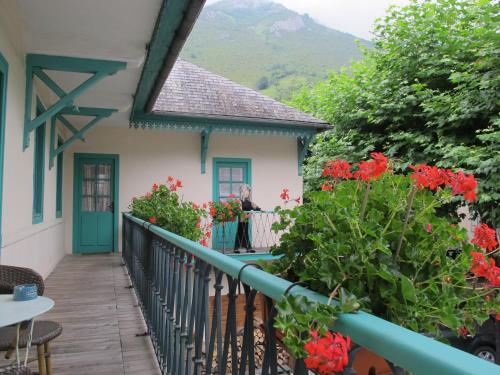 La Cazalere — hotel in Campan