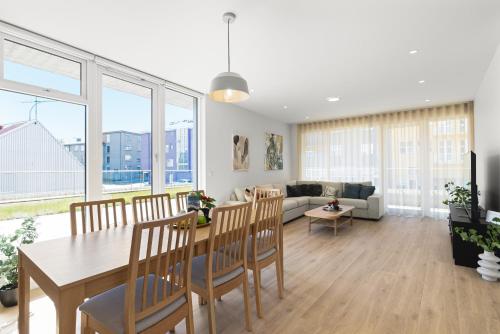 Your Perfect Oasis with Large Porch & Scenic Views — 4-Star Luxury Hotel in Reykjavik, Iceland