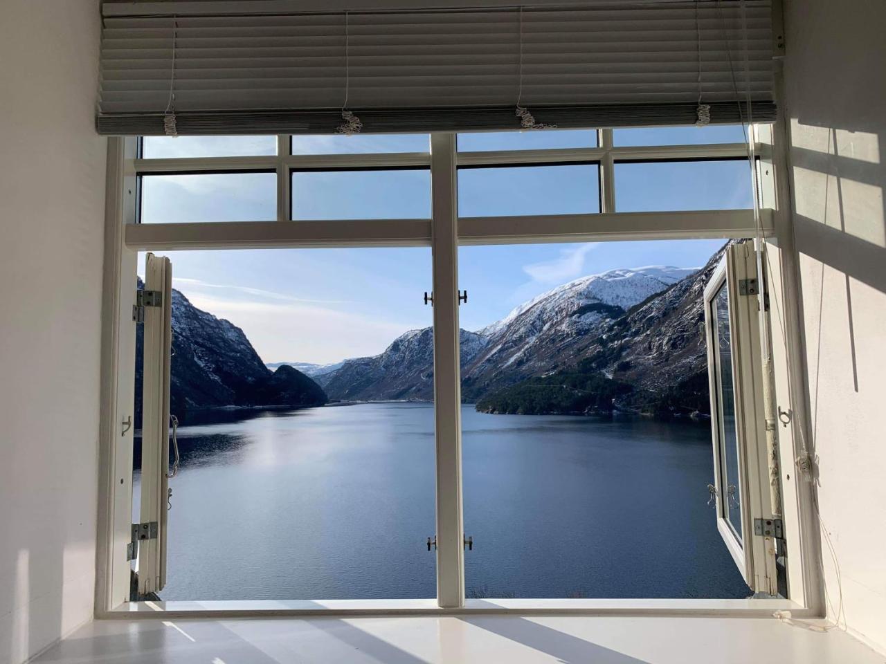 Vikinghaug — 4-Star Luxury Hotel in Odda, Norway