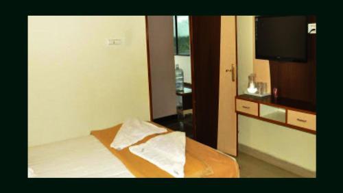 Hotel Swathi Residency — Gummidipundi — photo 5