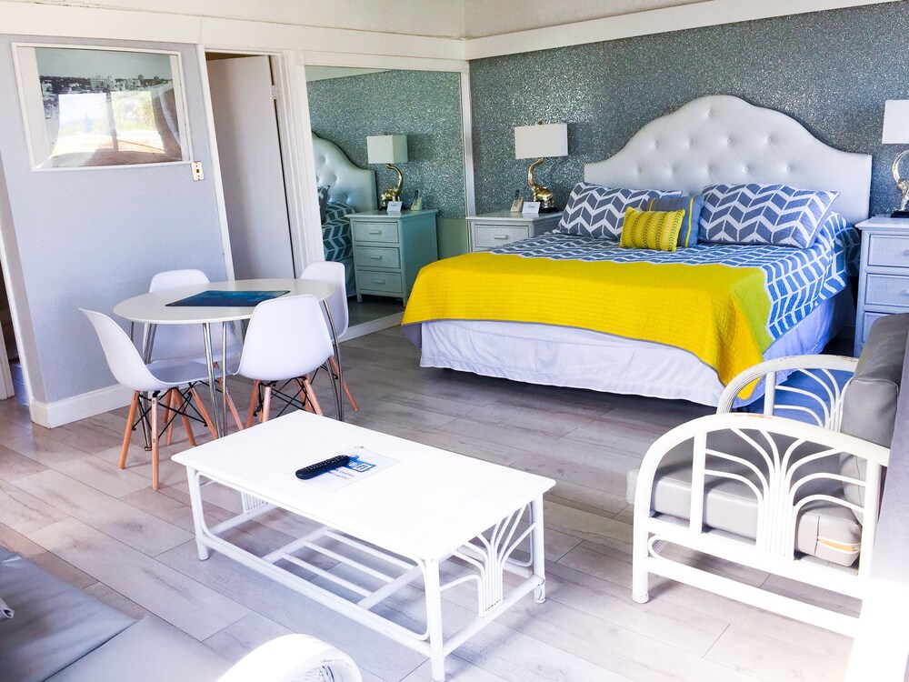 Coral Tides Resort - photo 24