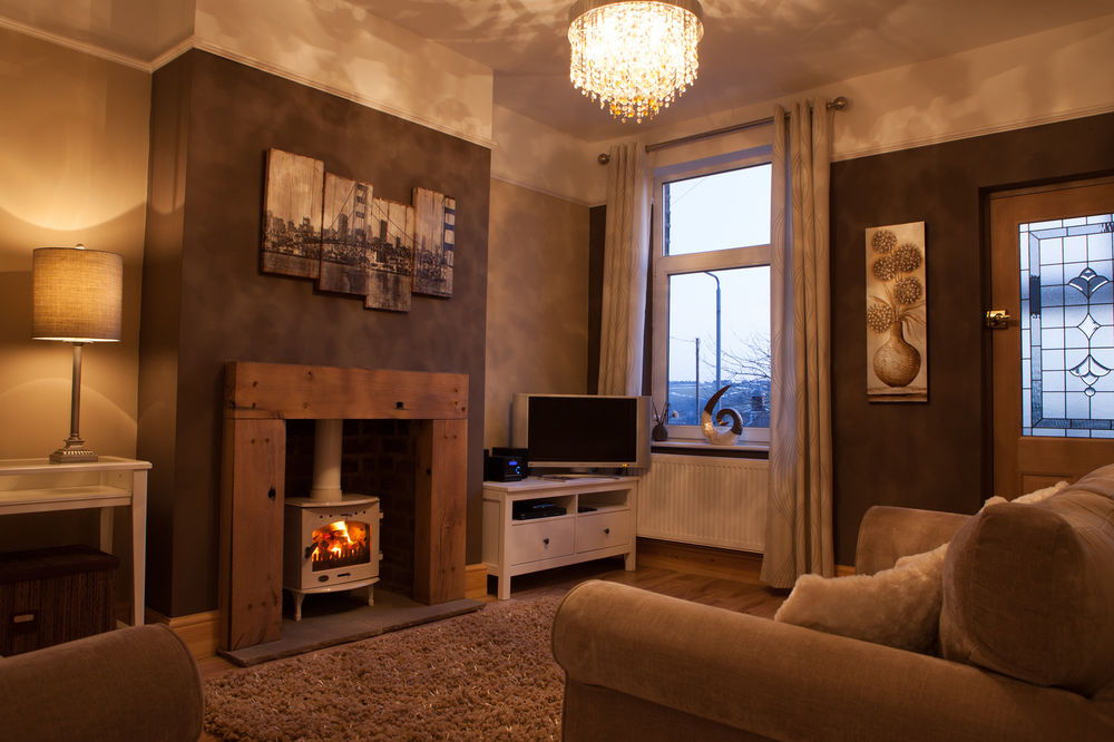 Heather Bank Cottage Halifax. Yorkshire. HX2 7DD — 4-Star Luxury Hotel in Halifax, United Kingdom