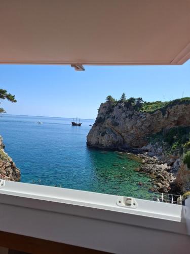 Charming Heaven on the beach Newly opened