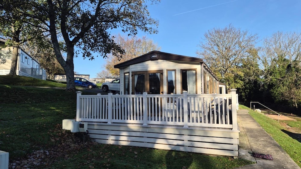 Chaffinch Way 18 Static Caravan Hoburne Devon Bay in Paignton, United Kingdom