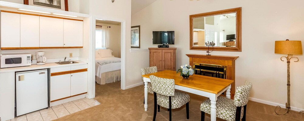 The Inn at Fairfield Beach - photo 56