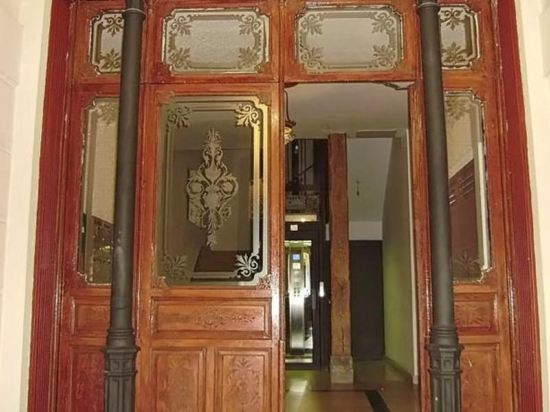 Miguel Angel Hostal Residencia Madrid