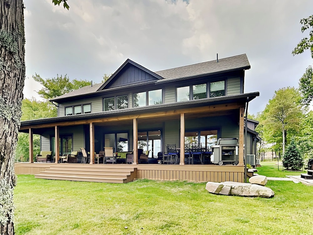7th Heaven - carbon neutral hotel in Mchenry
