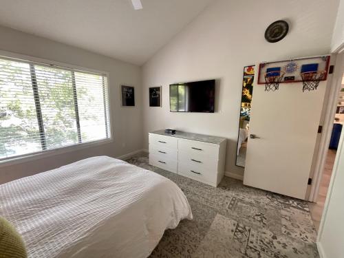 Mod And Fun Villa With Full Access To All Resort Amenities 9ewc 2 Bedroom Villa - photo 7