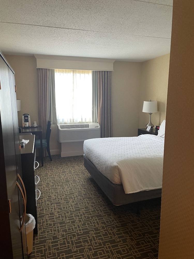 Holiday Inn Express Philadelphia Penns Landing by IHG - photo 11