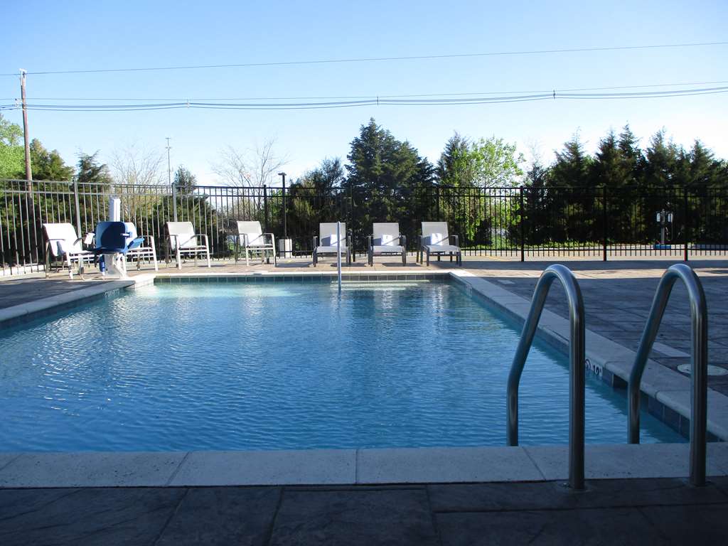 Best Western Plus McPherson - photo 5
