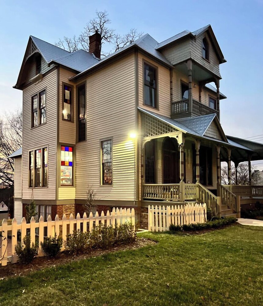 Summit Street Inns - photo 122