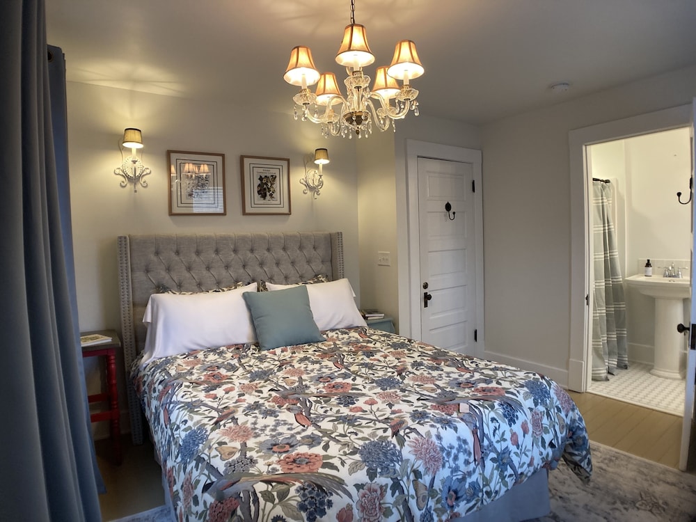 Vintage Inn at Veritas Estate - photo 5