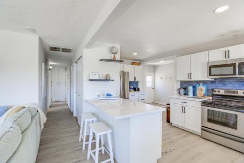 Las Vegas Vacation Rental with Pool about 10 Mi to Strip