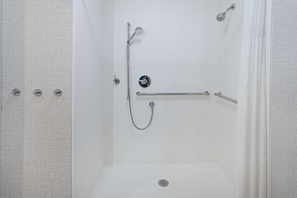 Hampton Inn Richmond Midlothian Turnpike - photo 31