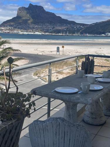 Sandcastle — 4-Star Luxury Hotel in None, South Africa
