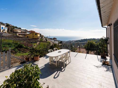 Holiday Home Casa della Nonna Gilda by Interhome — 4-Star Luxury Hotel in San Remo, Italy