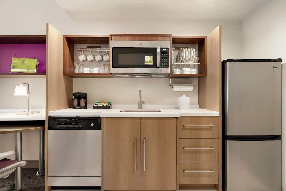 Home2 Suites by Hilton Harrisburg North - photo 7
