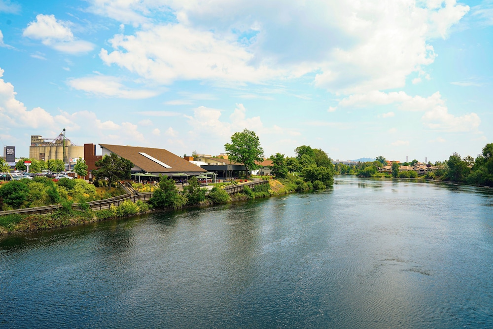 Ruby River Hotel - featured photo