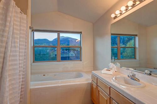 Crossroads Townhome 681B - photo 13