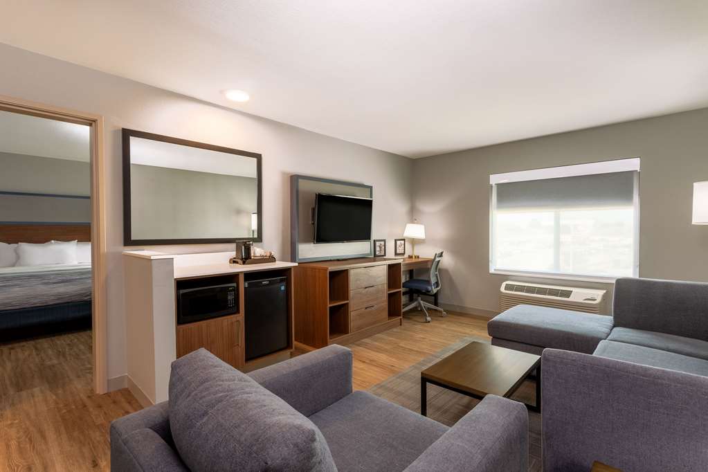 AmericInn by Wyndham San Angelo - photo 25