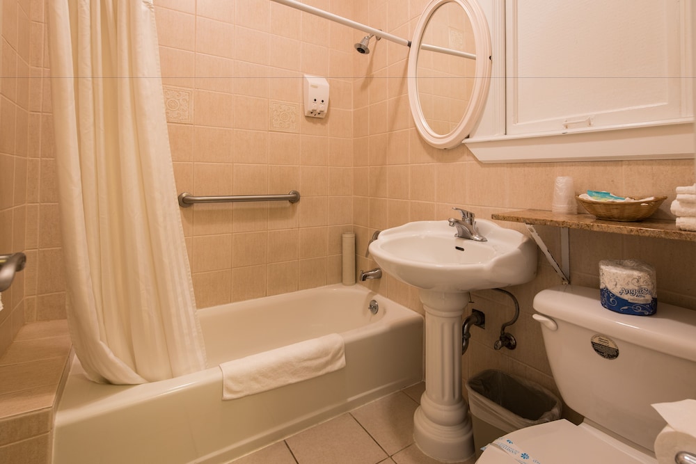 Grant Hotel - photo 28