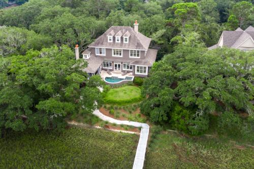 498 Old Dock Road by Akers Ellis Rentals — 4-Star Luxury Hotel in Kiawah Island, United States