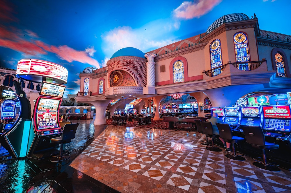Sunset Station Hotel & Casino - photo 40