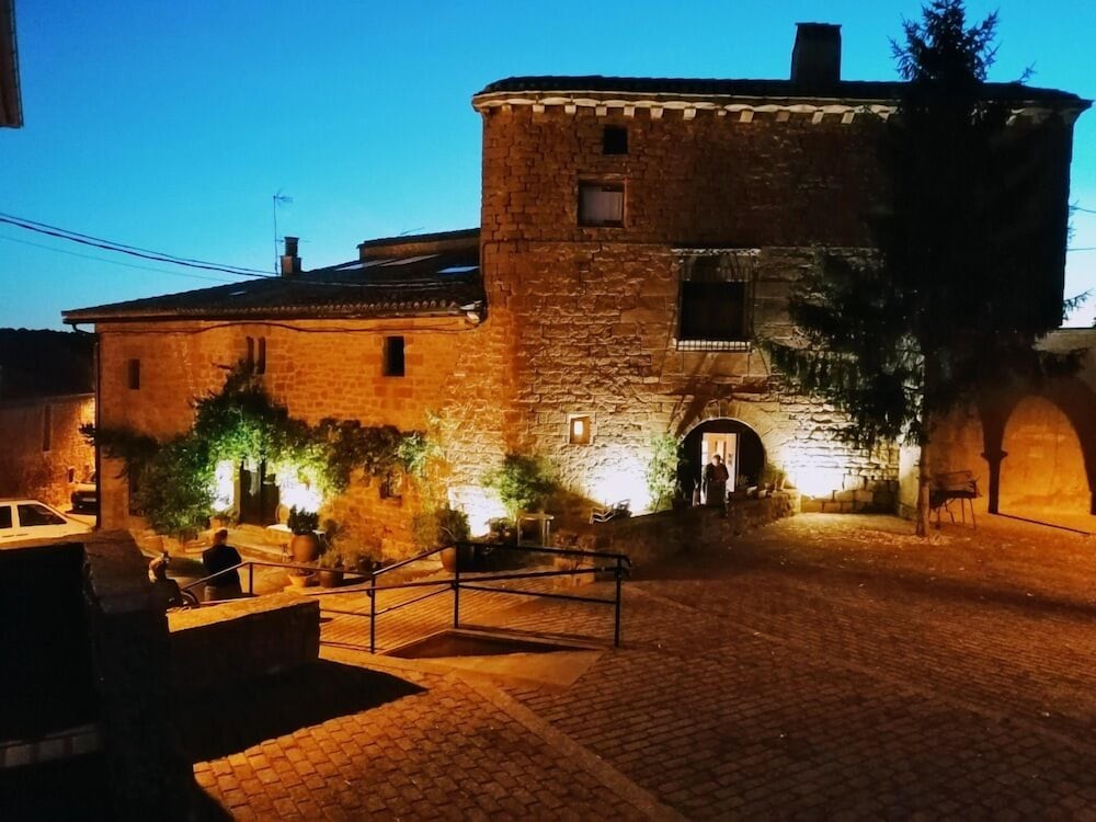Palacio de Orisoain — 4-Star Luxury Hotel in Orisoain, Spain