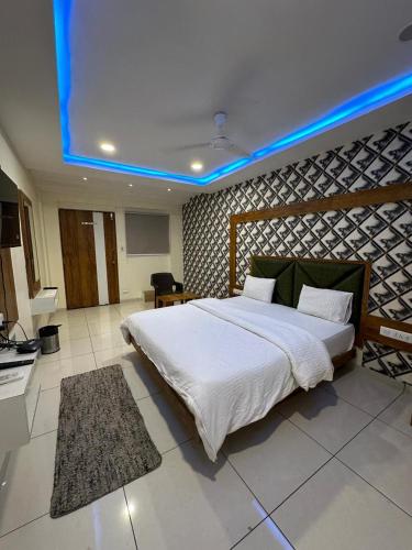 Hotel Moon View — Vadodara — photo 4
