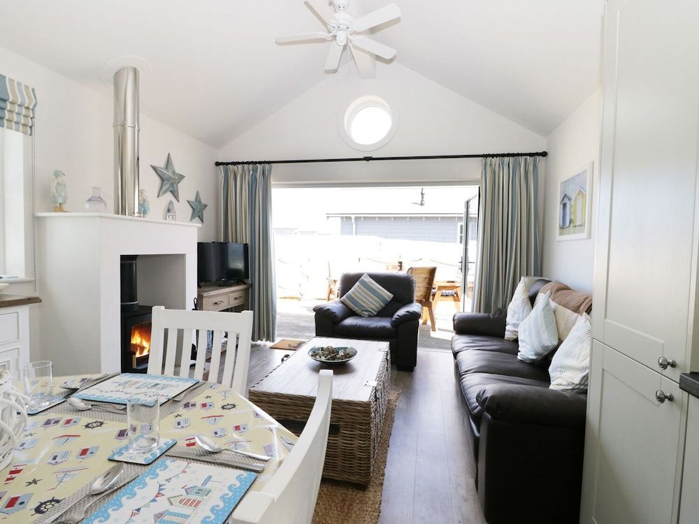 Sea Renity Part of the The Bay Filey Holiday Village with pool gym and direct beach access pub restaurant tennis and meadows walks