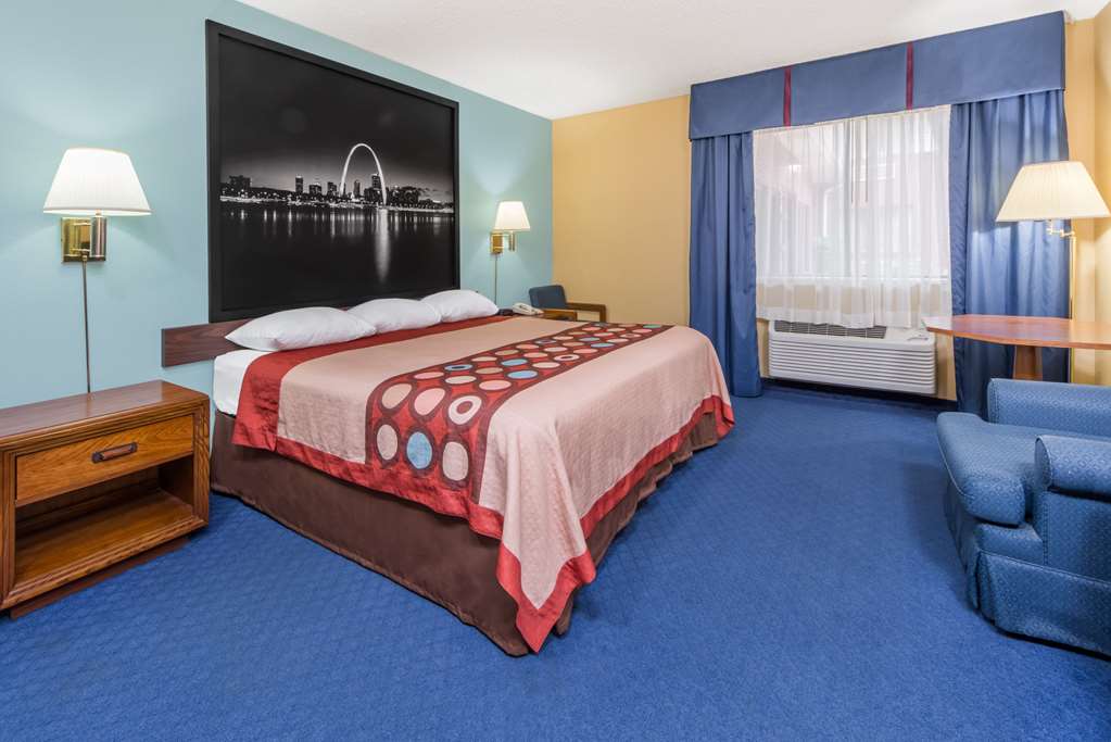 Super 8 by Wyndham O'Fallon - photo 9