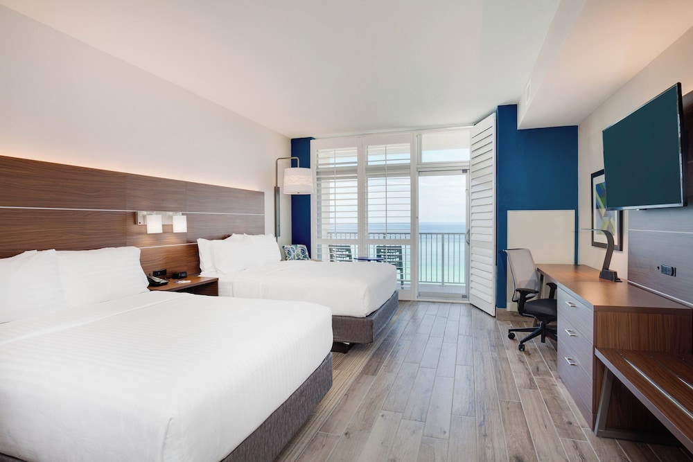 Holiday Inn Express & Suites Panama City Beach Beachfront by IHG - photo 21