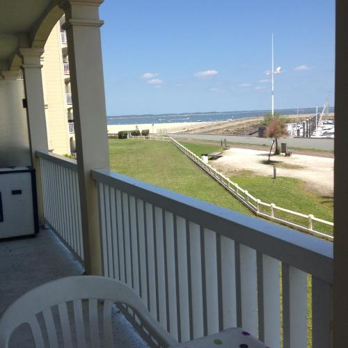 T3 Neuf Vue Panoramique Sur Mer Premiere Ligne in Arcachon, France