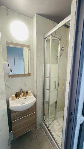 Hotel Louvain — Paris — photo 3