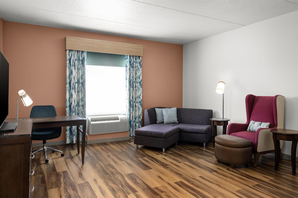 Hilton Garden Inn Pascagoula - photo 19