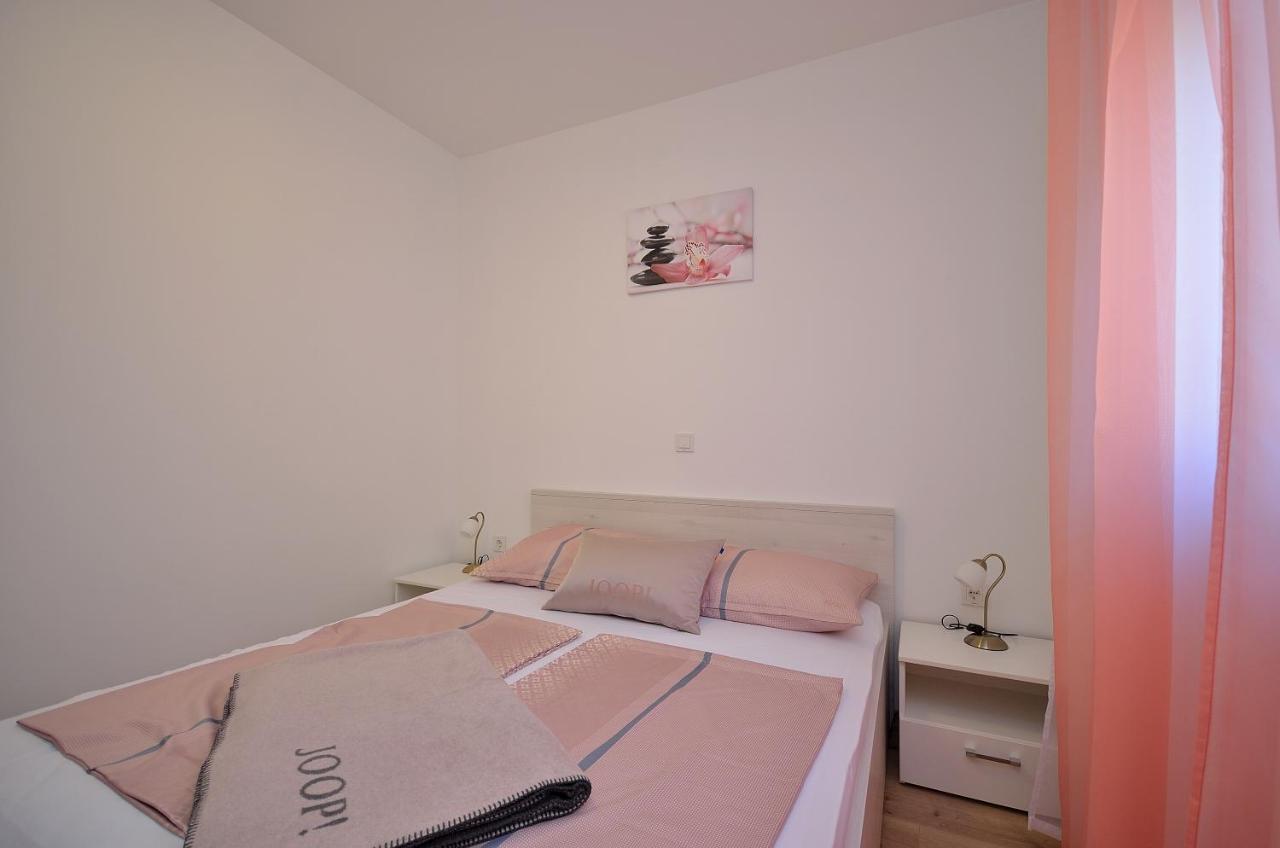 The Nikolic Suites Villa Wogenstein — 4-Star Luxury Hotel in Tribunj, Croatia